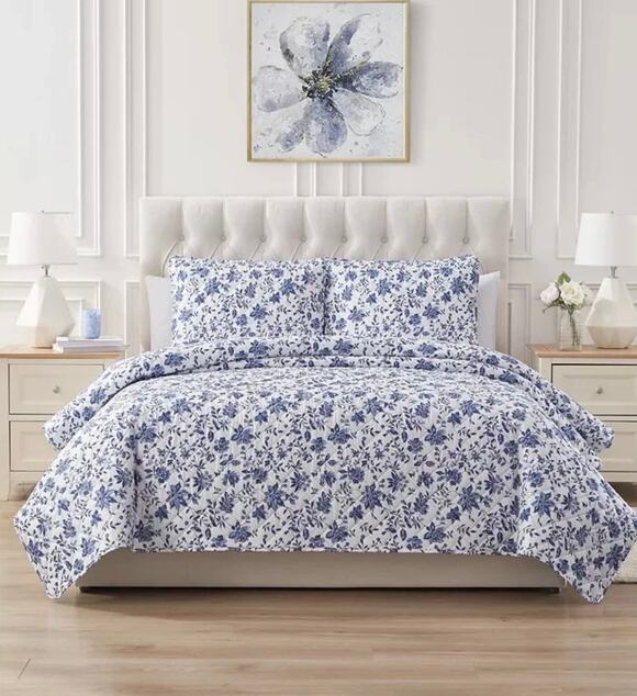 Seventh studio Other - Seventh studio blue & white floral comforter set twin cottage